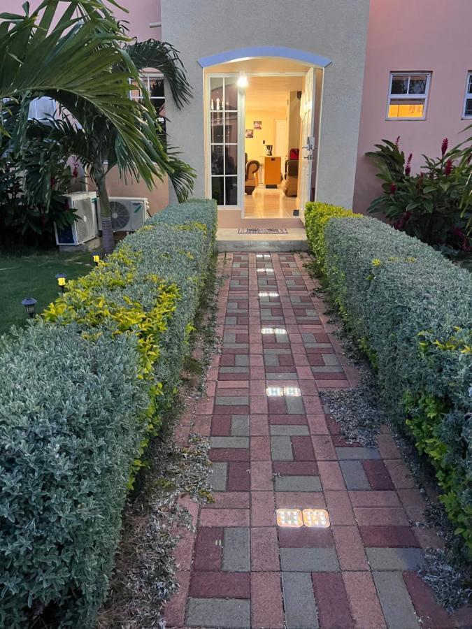 Comfort Rest Ocho Rios Zewnętrze zdjęcie