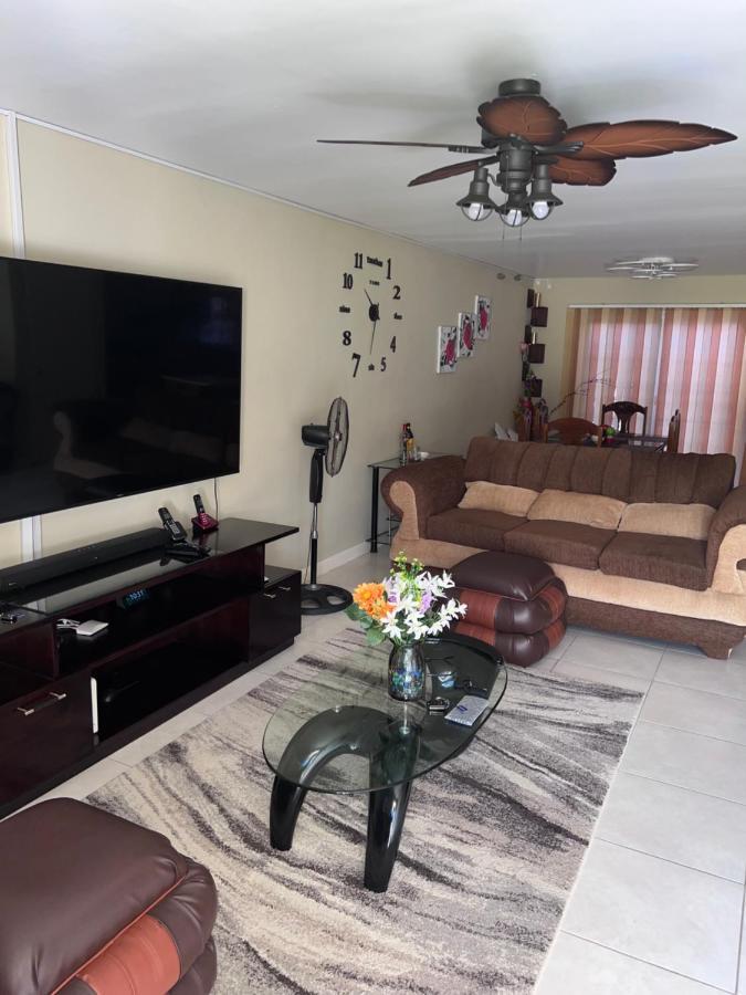 Comfort Rest Ocho Rios Zewnętrze zdjęcie